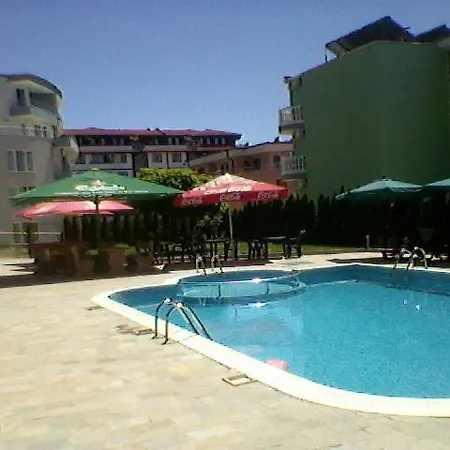 Femili Hotel Diveda Отель