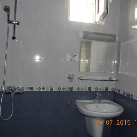 Отель Femili Hotel Diveda 2*