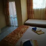 Femili Diveda Hotel