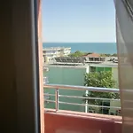 Femili Diveda 2*