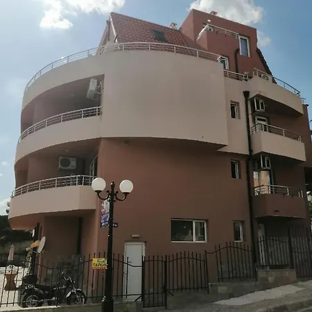 Femili Diveda Hotell Sveti Vlas