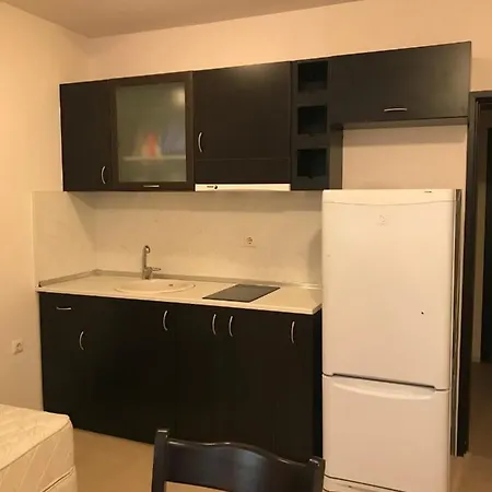 Hotell Femili Diveda